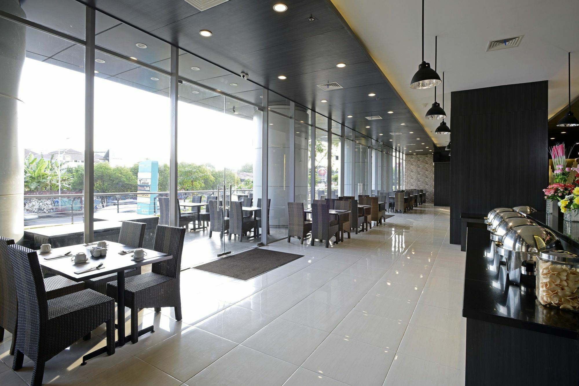 Midtown Residence Surabaya Exterior photo